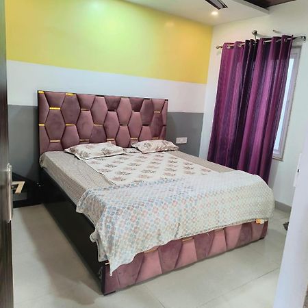 Hotel Dream Taj Family Rooms 200Mtr From Taj Mahal Agra  Zewnętrze zdjęcie